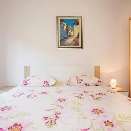 Apartament Milica & Bungalov Ruben